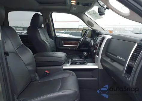 2010 Dodge Ram 1500 из США, поврежденный, VIN 1D7RB1CT8AS213660